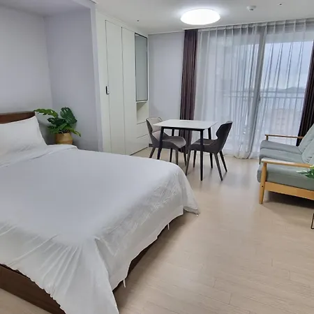 Yeosu Utop Ubless All Rooms Stunning Ocean View Exterior photo