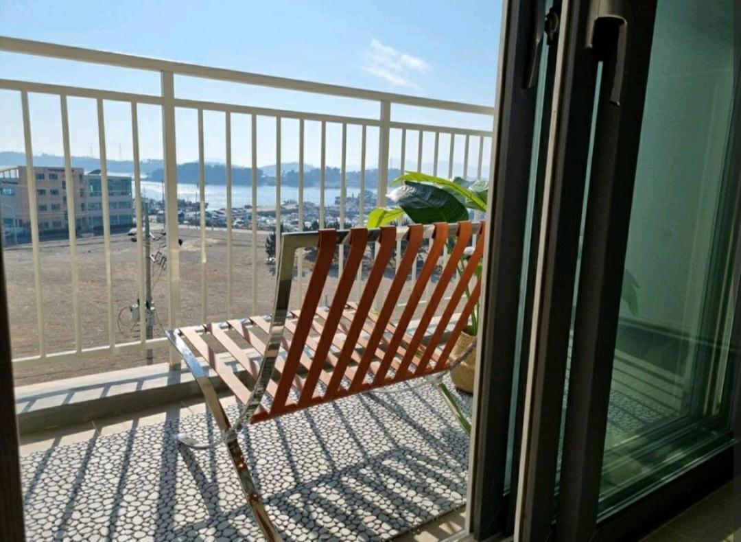 Apartment Utop Ubless Stunning Ocean View